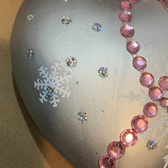 Avon Breast Cancer Awareness Heart Ornament – NWT | Pink Ribbon - Picture 2 of 6